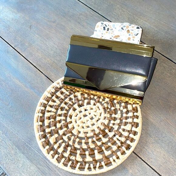 💯Leather and Metal Clutch  - Picture 4 of 5